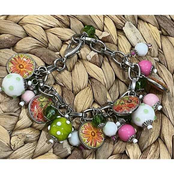 VTG Y2K Charm Cha Cha Bracelet Lampwork Glass & Floral Beads Silver Tone 7-8.25 - Picture 1 of 9